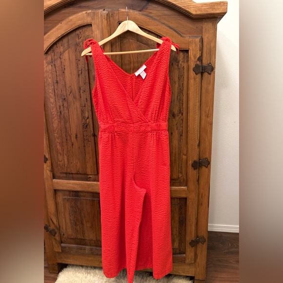 Bright Red Jumpsuit With Cropped Wide Leg - Picture 1 of 13